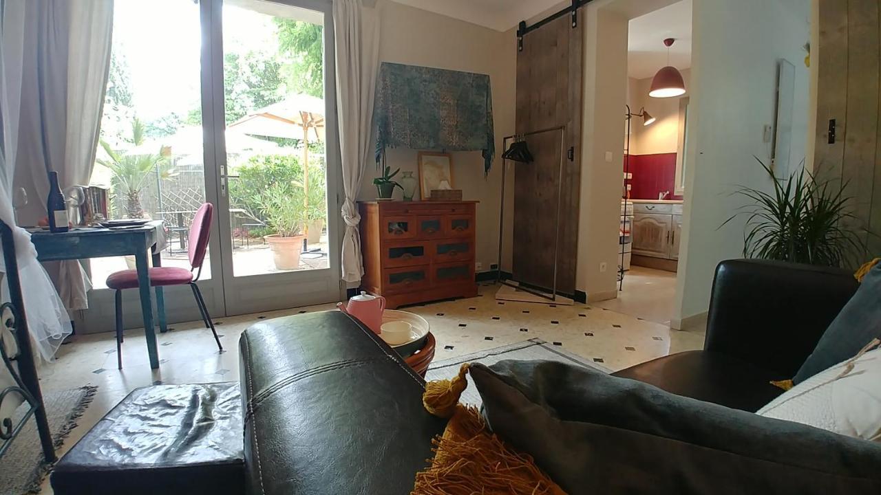 Charmant Studio A Nyons. Екстер'єр фото